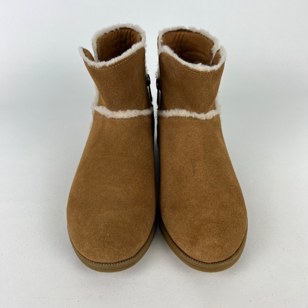 UGG Coletta Girls Chestnut Brown Suede Ankle Boots 1094579K Winter Youth size 3 - Picture 2 of 15